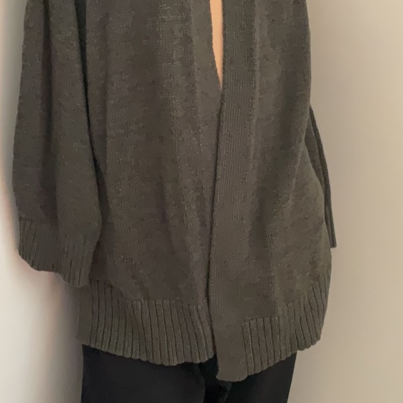 LOFT Green Open Cardigain - Picture 3 of 6